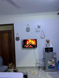 Μια τηλεόραση ή/και κέντρο ψυχαγωγίας στο Homes_by_nabbi