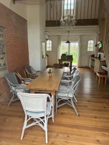Χώρος καθιστικού στο Ferienhaus Hof Papenwohld - Naturpark, Gartensauna