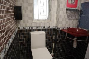 Kylpyhuone majoituspaikassa Comfort Hostel
