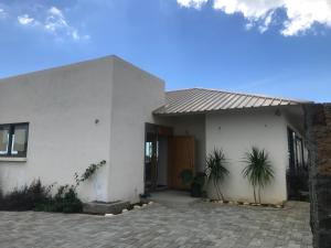 Gallery image of AlexJ Residence in Flic-en-Flac +2 photos