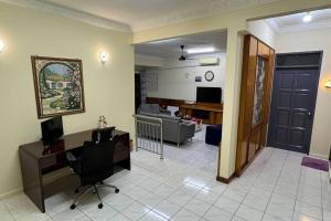 Fotografija u galeriji objekta Sabah homestay 16pax stay near Imago 15minutes strong WiFi Gathering Environment house u gradu Kota Kinabalu