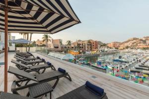 Gallery image of Astounding Studio Sleeps 4 with Unique Pool in Cabo in Cabo San Lucas