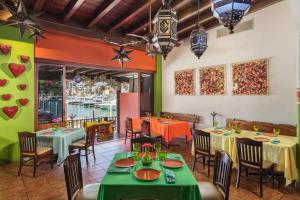 Gallery image of Astounding Studio Sleeps 4 with Unique Pool in Cabo in Cabo San Lucas
