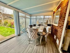 Φωτογραφία από το άλμπουμ του Pass the Keys A BeachhouseHome away from Home σε Clacton-on-Sea