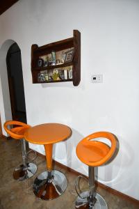 Φωτογραφία από το άλμπουμ του Mountain Meltdown - Pet Friendly, Grill, Wifi, Fire Pit, EV Station -Shared Space - Grill, Fire Pit, Covered Porch, Fountain Pond σε Berkeley Springs