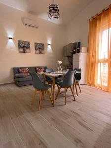 Ruang duduk di Casa vacanza Sofiu'