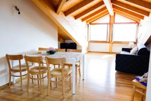 Gallery image of Ca' dei Boieti casa vacanze in Ronzo Chienis