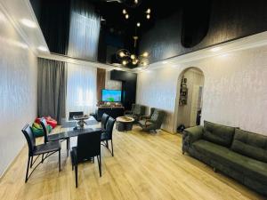 Posezení v ubytování Ios Guest House