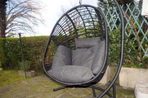 Afbeelding uit fotogalerij van LovingStresa3 giardino del lago in Stresa