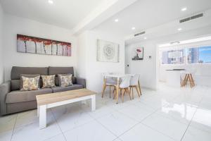 Posedenie v ubytovaní Penthouse Ancla 461 Levante Beach