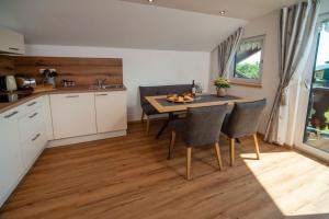 Kuchyň nebo kuchyňský kout v ubytování Ferienwohnung Schäferhütte + 14 fotografií