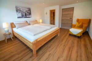 Postel nebo postele na pokoji v ubytování Ferienwohnung Schäferhütte