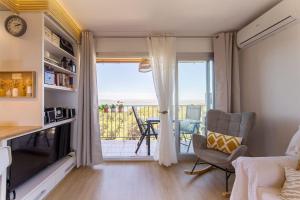 Balkon atau teras di Apartamento LAKE & SEA