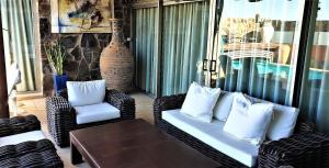 Posezení v ubytování Ferienhaus mit Privatpool für 8 Personen ca 590 qm in La Playa de Mogan, Gran Canaria Südküste Gran Canaria