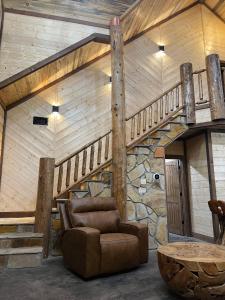 Imagen de la galería de Wolf Creek Luxury Cabin, en Broken Bow 30 fotos más