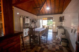 Dapur atau dapur kecil di Casa do Eduardo ibitipoca mg