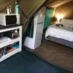 Легло или легла в стая в Yebo Safari,Glamping and Safaris