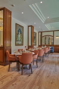 Posezení v ubytování Regent Hotel Andheri