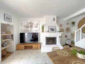 Fotografia z galérie ubytovania Maison de village climatisée 4 pers avec cour privative au cœur des Saintes-Maries-de-la-Mer - FR-1-475-112 v destinácii Saintes-Maries-de-la-Mer