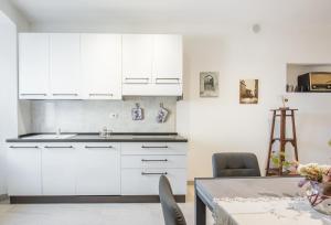 Kuchyň nebo kuchyňský kout v ubytování Casa nel cuore di Radicondoli