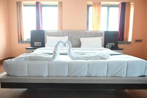 Fotografie z fotogalerie ubytování Hotel Tulusi Inn ! Bolpur, Shantiniketan v destinaci Bolpur