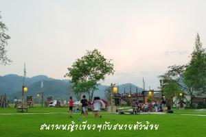 豪华帐篷周边自然景观