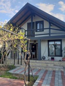 Gallery image of Lotca_lu_Vasile in Crisan