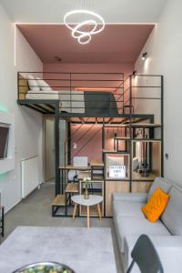 Ένα ή περισσότερα κρεβάτια σε δωμάτιο στο Meteora Loft Apartments 2