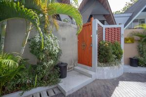 Κήπος έξω από το The Lavana Serenity Villa Nusa Dua