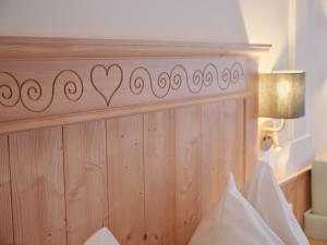 Posteľ alebo postele v izbe v ubytovaní Genuss - und Vitalhotel Moisl
