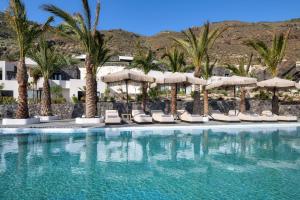 Bazén v ubytování Palm Island Suites nebo v jeho okolí