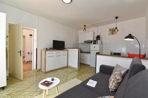 Kuchyň nebo kuchyňský kout v ubytování Apartment Riva Rabac 1825