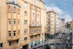 Výhľad na mesto Budapešť alebo výhľad na mesto priamo z apartmánu