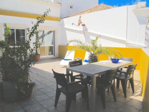 Patio nebo venkovní prostory v ubytování Town Center Apartment in Lagos