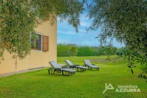Sodas prie apgyvendinimo įstaigos Villa i Roccoli - Immobiliare Azzurra