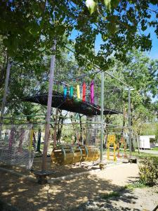 Детская игровая зона в Mobile Home La Tranche sur Mer 6 personnes