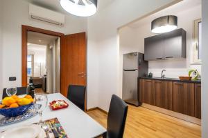Kuchyň nebo kuchyňský kout v ubytování [MoroHouse] 50mt from Teatro Massimo