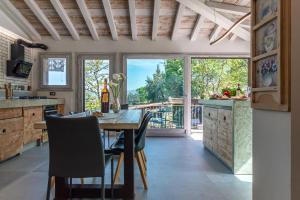 Η κουζίνα ή μικρή κουζίνα στο Un quadro sul Chianti