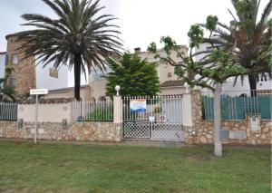 Κήπος έξω από το RNET - Port Primer Empuriabrava