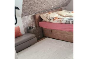 Ένα ή περισσότερα κρεβάτια σε δωμάτιο στο Private Rooms