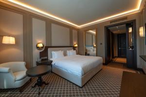 Foto dalla galleria di GoldenEye Hotel & Casino a Svilengrad