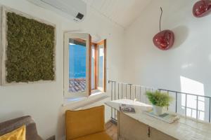 Χώρος καθιστικού στο The Green Nest by Lake Como by Rent All Como
