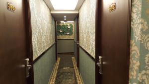 Gambar di galeri bagi Seasons Hotel - Causeway Bay di Hong Kong