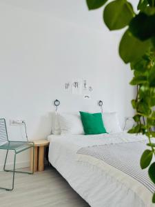 A bed or beds in a room at CASA MIRABEL Még 31 kép