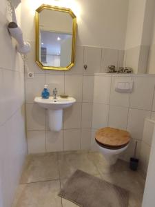 Ένα μπάνιο στο Ferienwohnung Hilde