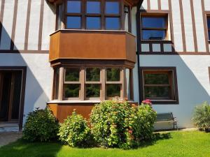Κήπος έξω από το 43A Nature with parking by Aston Rentals