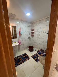 Koupelna v ubytování Annour Luxurious & Large apartment in Oujda Centre