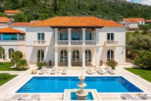 Bazén v ubytování La Villa Dubrovnik nebo v jeho okolí