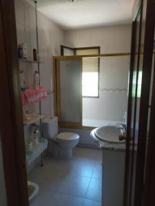 Koupelna v ubytování Cuarto Privado Doble en Toledo