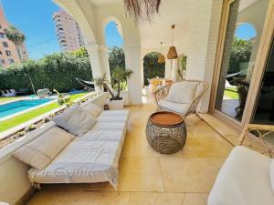 Πισίνα στο ή κοντά στο Villa de lujo en playamar